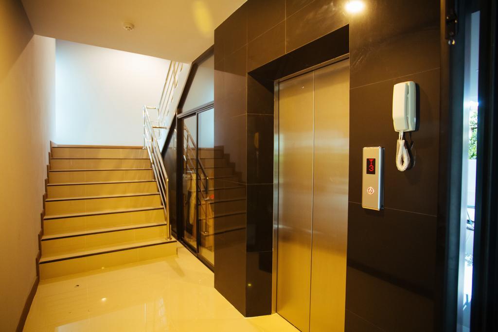 Noble Tarntong Boutique Bed and Breakfast Chiang Mai Exteriör bild