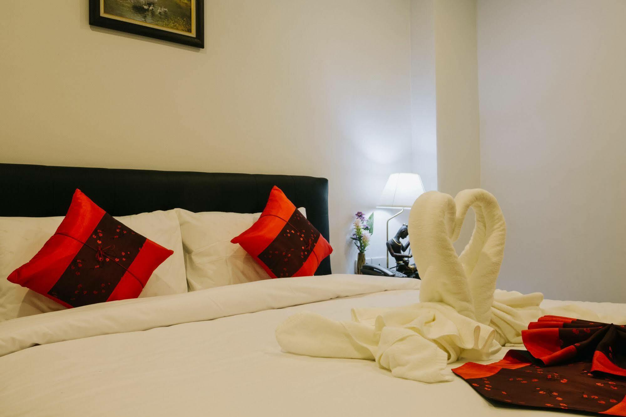 Noble Tarntong Boutique Bed and Breakfast Chiang Mai Exteriör bild